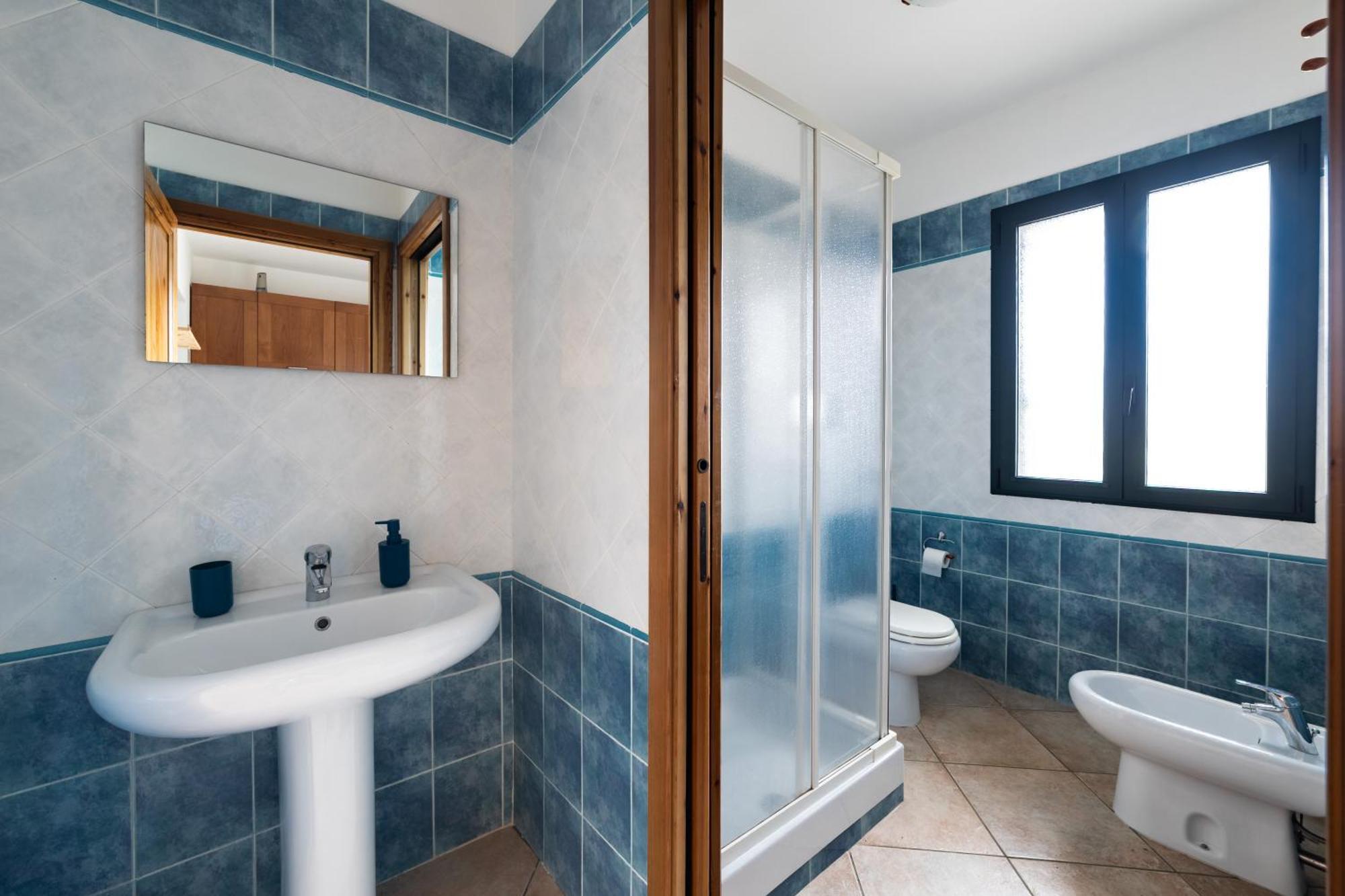 Villasimius Home Stay Exteriör bild